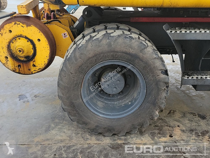 Escavatore Caterpillar