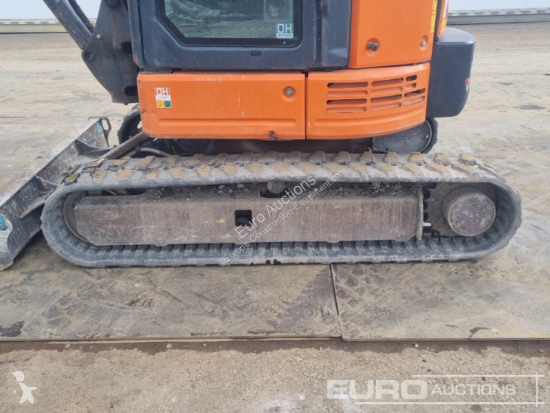 Excavadora Hitachi ZX26U-5A CLR