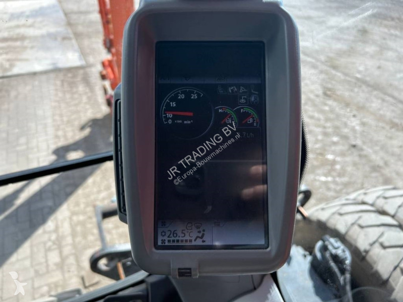Escavatore Hitachi 140 W-5B