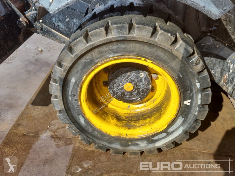 جرافة JCB HD110WT