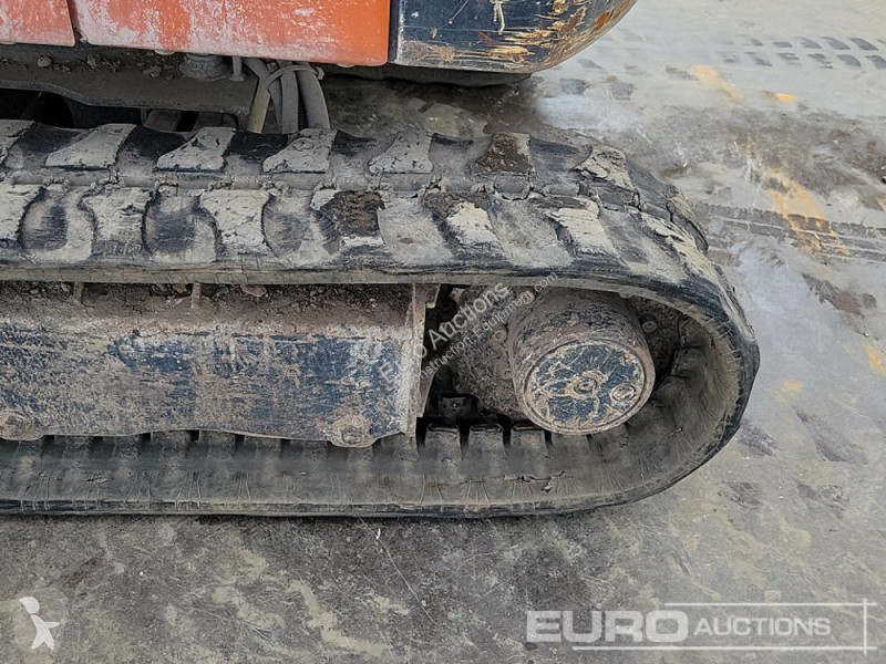 جرافة Hitachi ZX19U-6 YLR