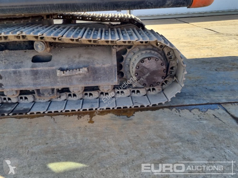 Escavatore Hitachi -6