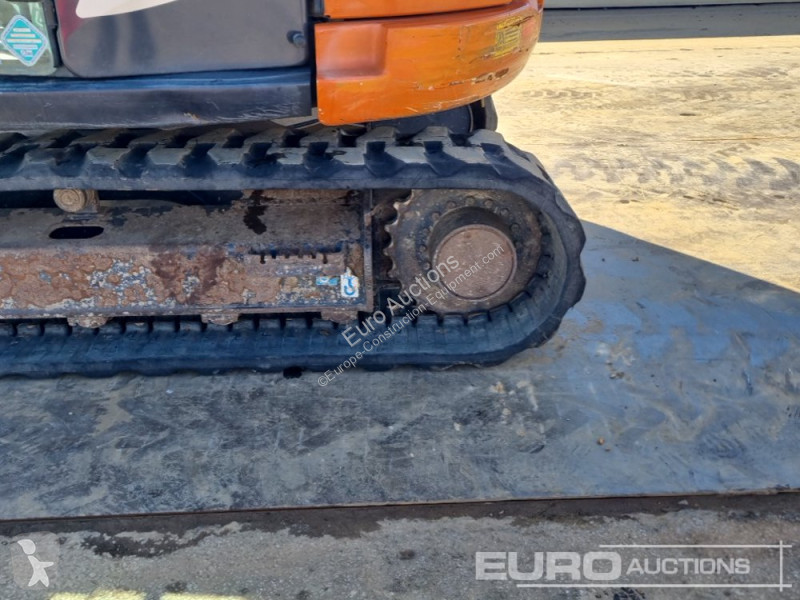 Escavatore Hitachi B-6