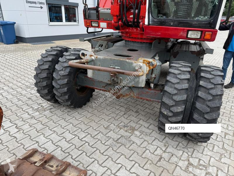 Excavator Liebherr A924