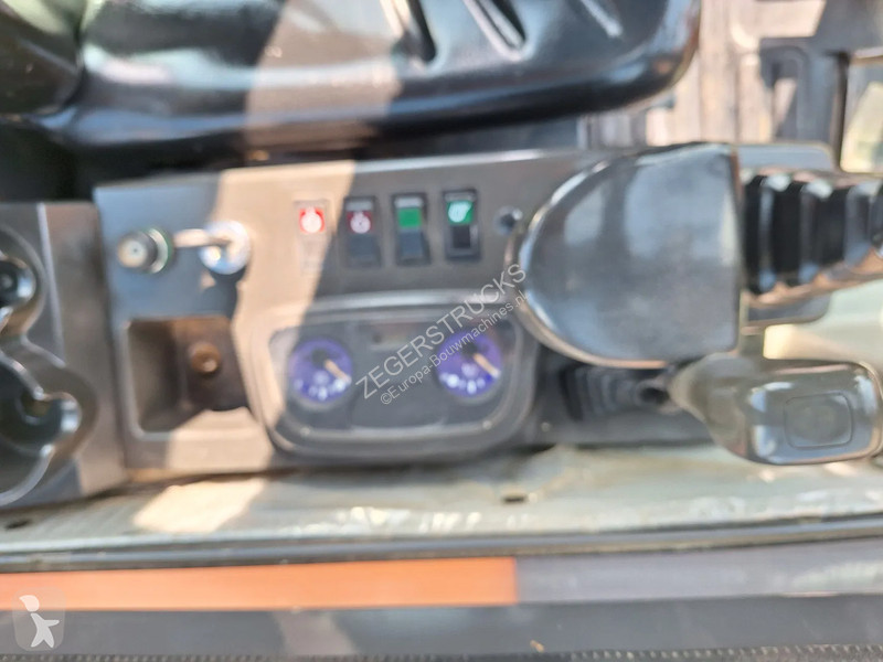 Escavadora Doosan