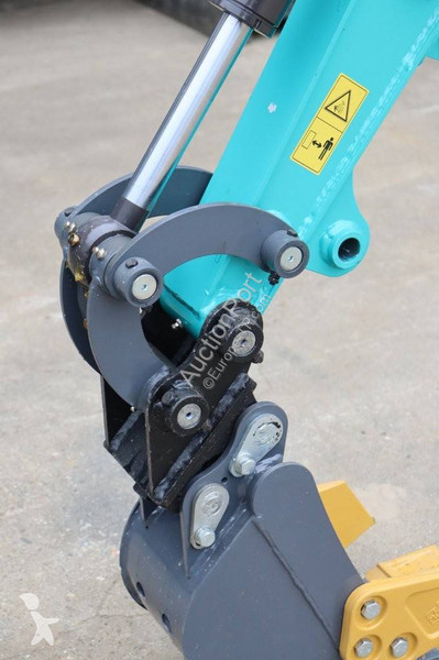 Escavadora  Q13 Power+