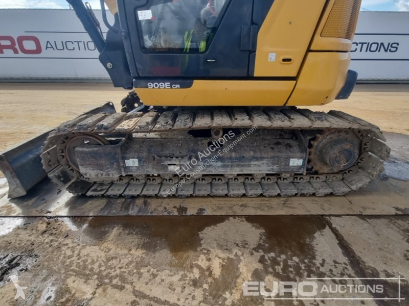 Lopatový nakládač LiuGong 909E