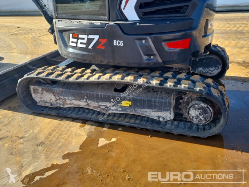 Lopatový nakládač Bobcat E27Z