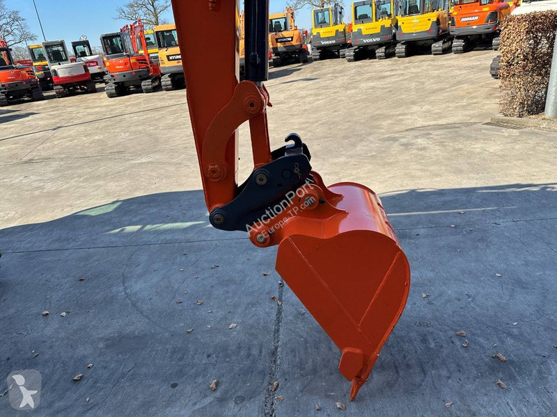 Skovel Doosan -9C
