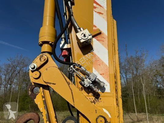 جرافة Caterpillar D