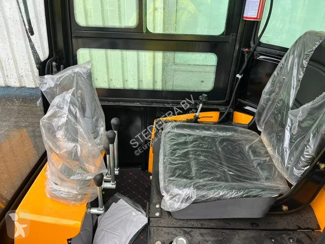 Pelle Vicsec C , Mini Excavator , Closed cabine