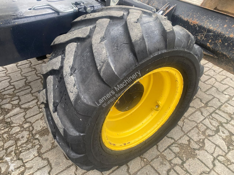 جرافة Yanmar B95w .