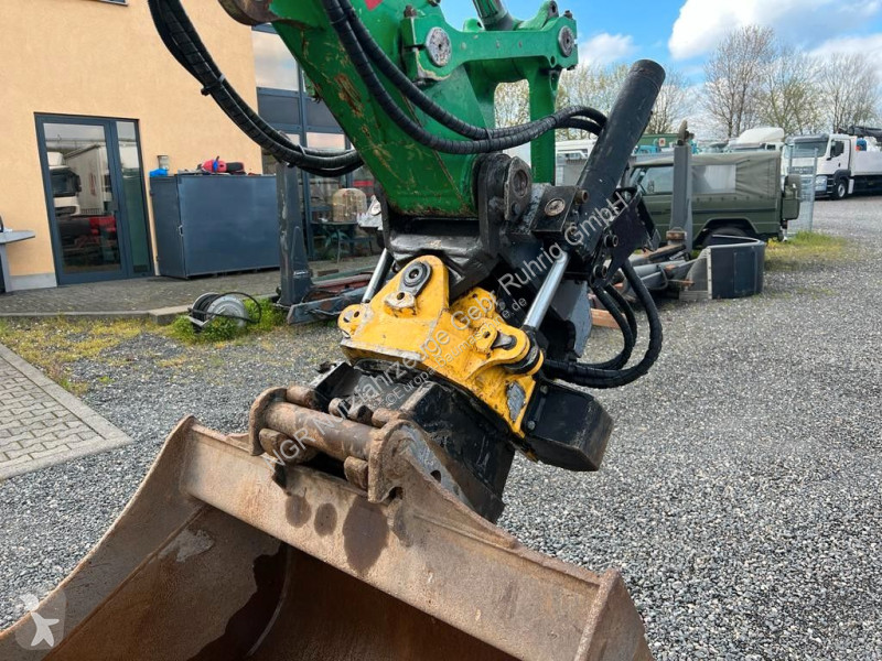 Rýpadlo Liebherr Compact guter Zustand