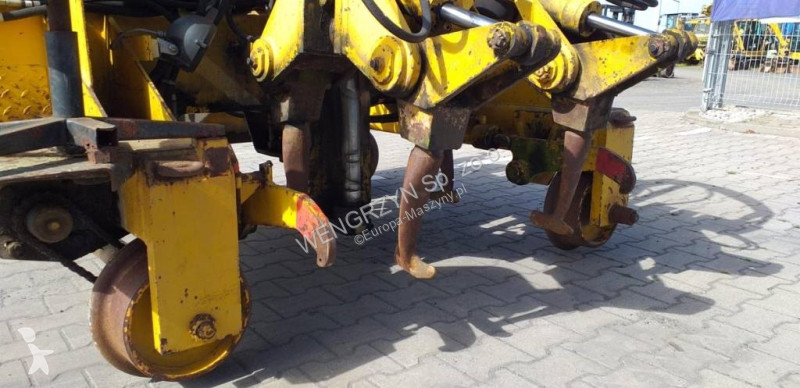 Rýpadlo  Podbijarka torowa | Track tamping machine