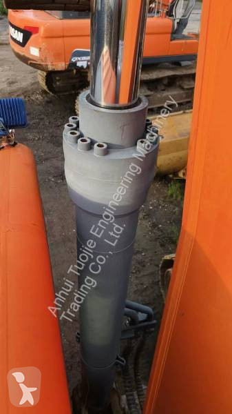 جرافة Doosan