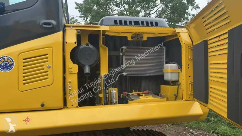Rýpadlo Komatsu PC160
