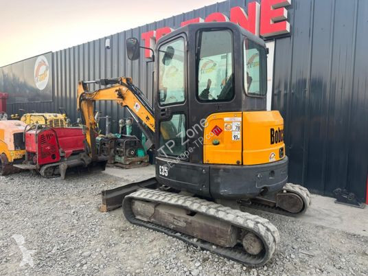Lopatový nakládač Bobcat e35 cabine à 22500 € ht