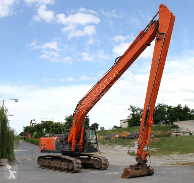 Rýpadlo Hitachi