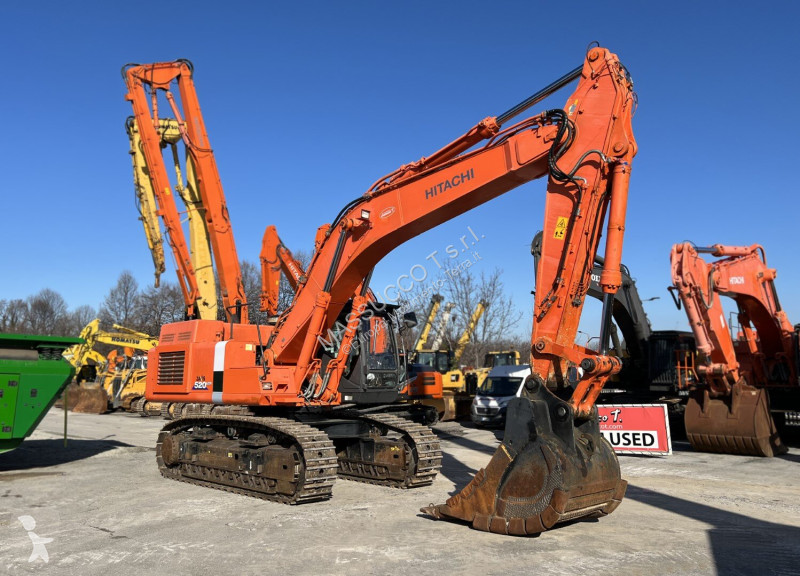 Escavatore Hitachi