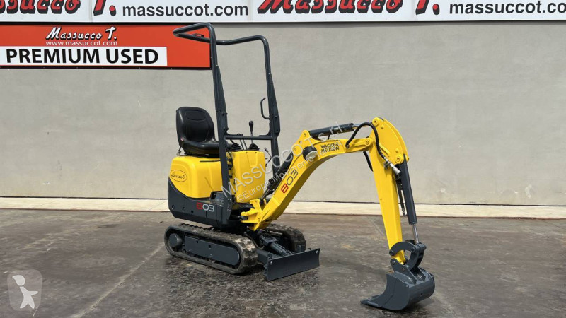 جرافة Wacker Neuson 803