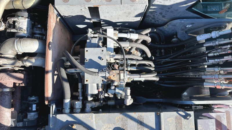 جرافة Terex