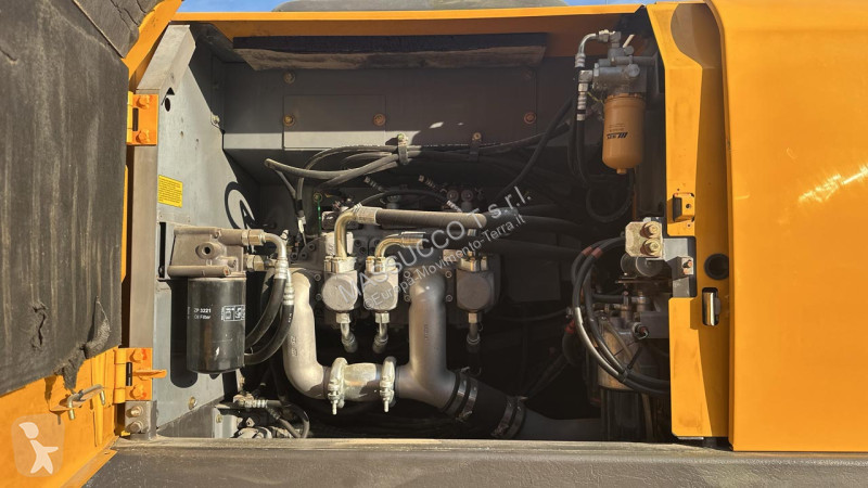 Rýpadlo Hitachi X250LCN-5B