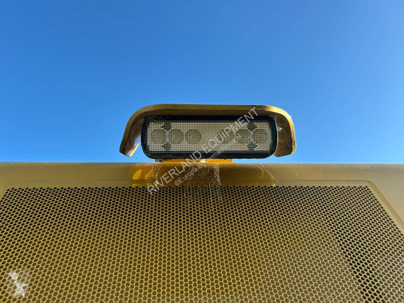 Skovl Caterpillar 374 2024 with all hydr lines...