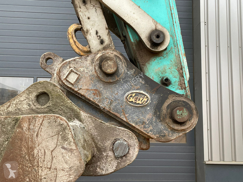 جرافة Kobelco SK350LC-10