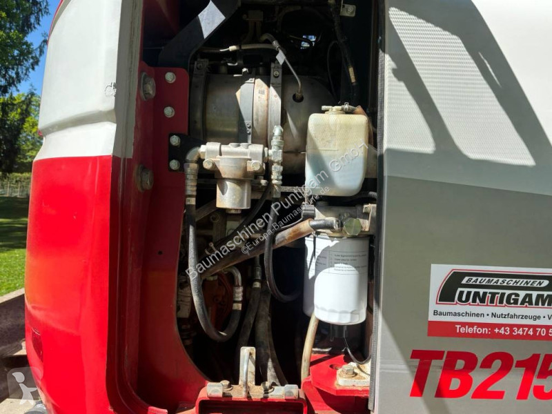 جرافة Takeuchi 2150