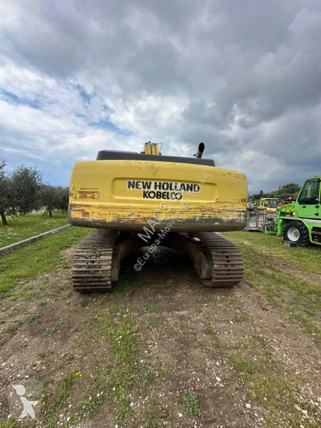 Rýpadlo New Holland 305