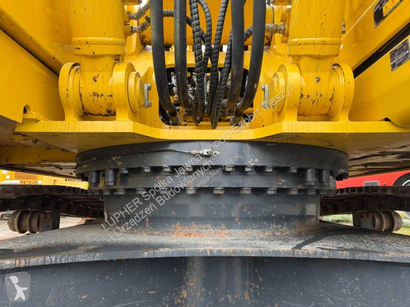 جرافة Komatsu PC360LC-11E0