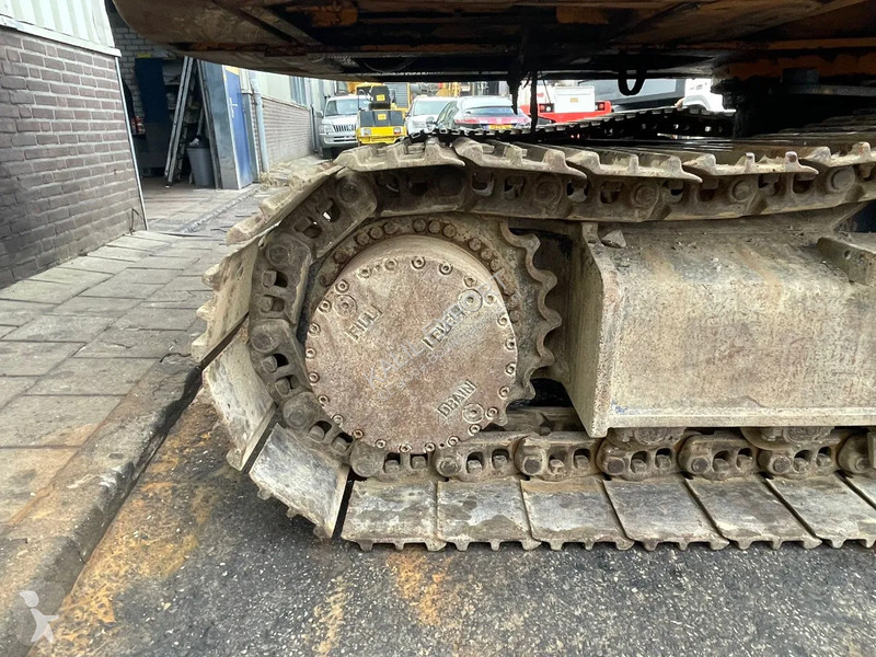 Rýpadlo Hyundai Robex 210 LC-3 Track Excavator...