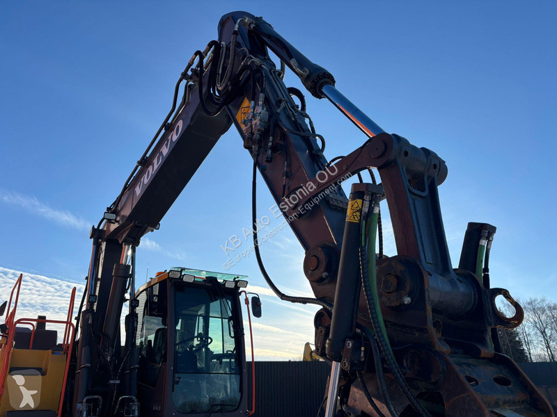 Rýpadlo Volvo E TILTROTATOR / AC / CENTRAL...