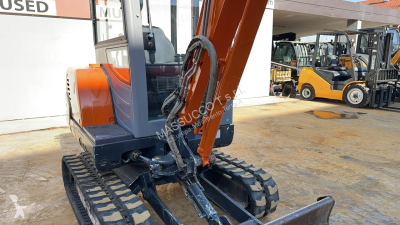 Rýpadlo Hitachi CLR