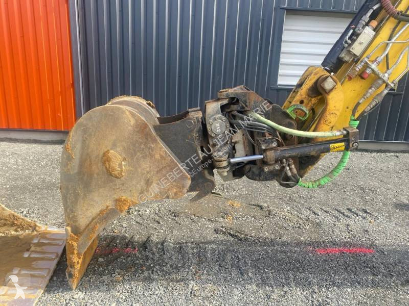 Экскаватор Yanmar B110W