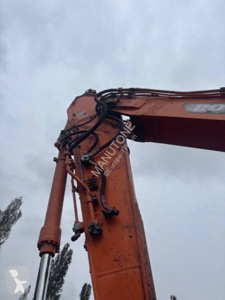 جرافة Doosan 235 LCR