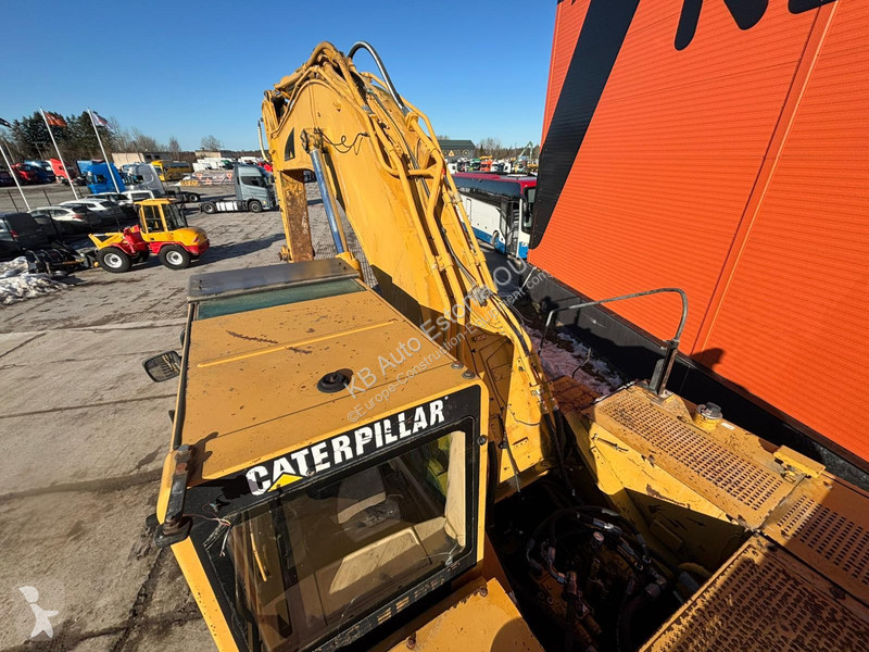 Rýpadlo Caterpillar AC
