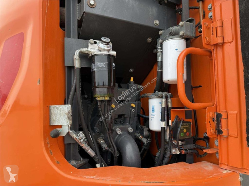 جرافة Doosan LCR-5