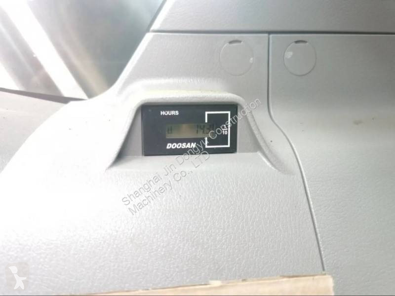 Lopatový nakládač Develon DX360LCA-7B