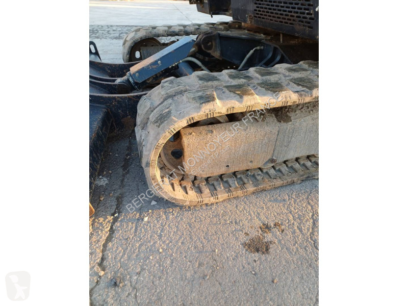 جرافة Yanmar B7 SIGMA