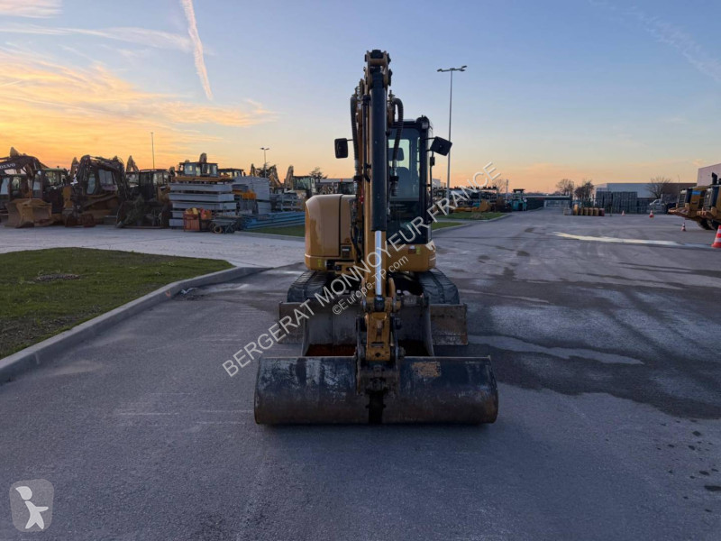 Rýpadlo Caterpillar 305E2