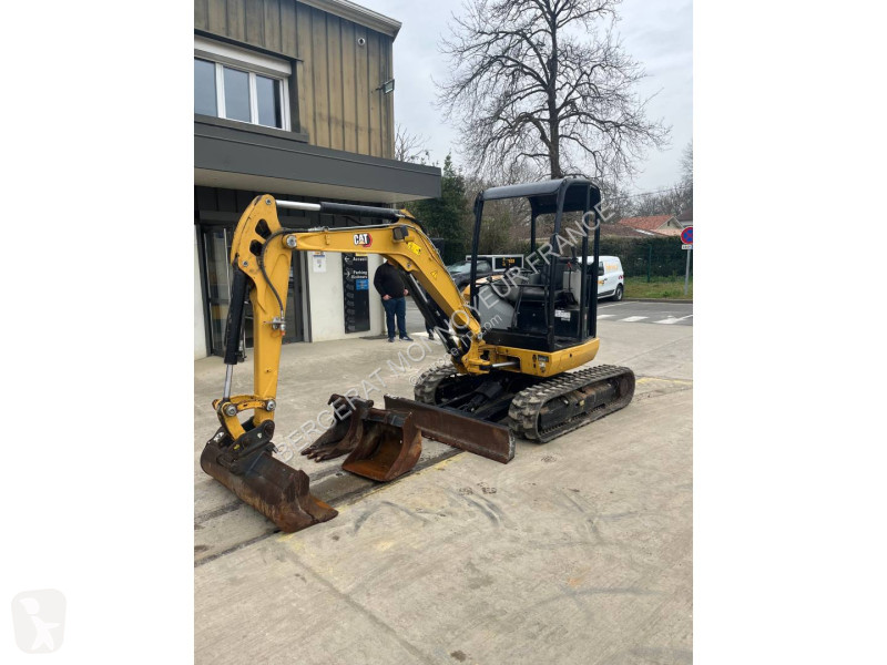 Escavatore Caterpillar CR