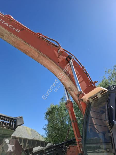 Rýpadlo Hitachi