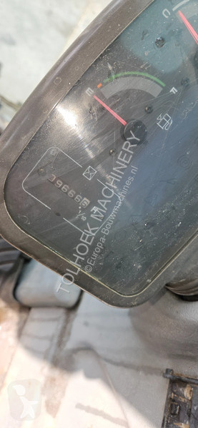 جرافة Volvo EC140