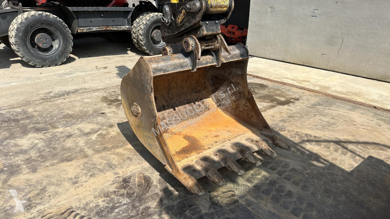 Rýpadlo Komatsu PW118MR-11