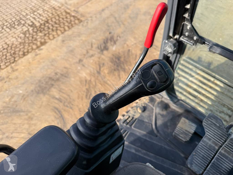 جرافة Kobelco SK350LC-9 - Hammer Lines / Quick...
