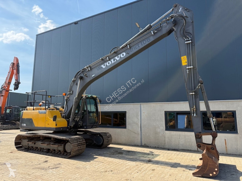 جرافة Volvo 160 D Long Reach - 180 - 220 - 140