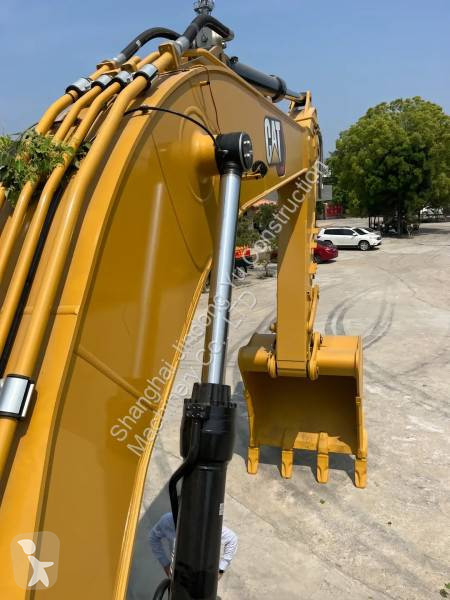جرافة Caterpillar 336