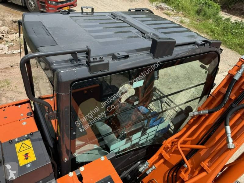 جرافة Hitachi ZX130C-6A