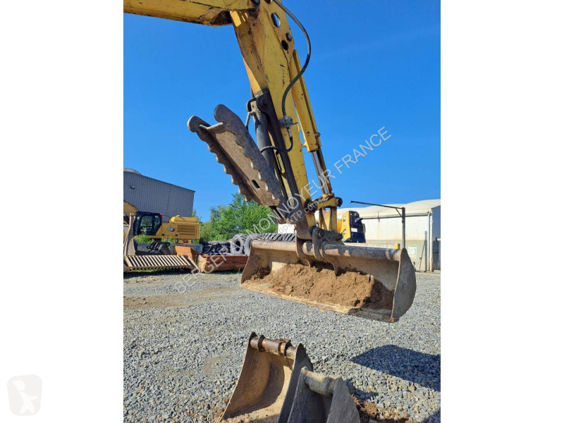 جرافة Yanmar VIO50